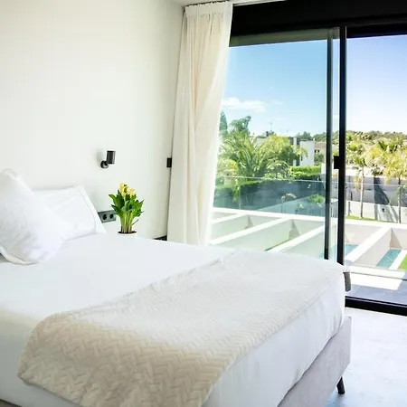 Praya In Valencia Villa