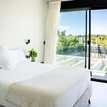 Praya In Valencia Villa