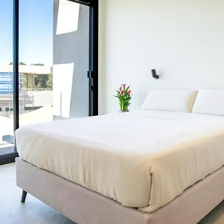 Praya In Valencia Villa *